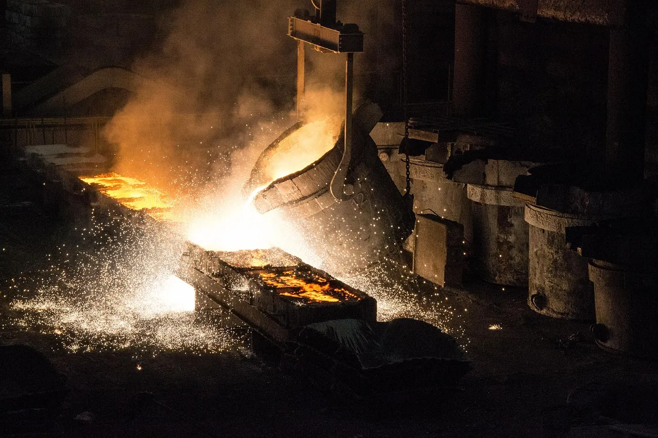 Metallurgical steel